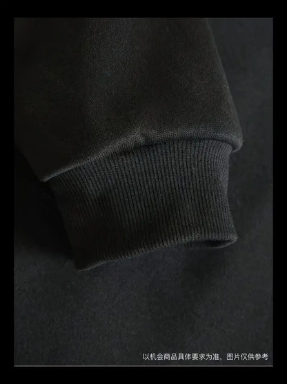 Men’s Layered Plaid Sleeve Hoodie – Trendy Streetwear Pullover with Plaid Hood & Pocket